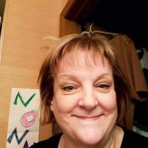 Meet your Posher, Gail